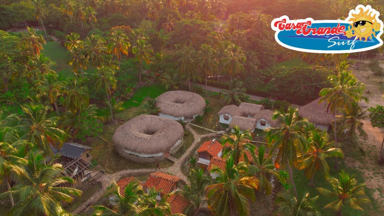 Отель Casa Grande Surf Гуачака Экстерьер фото