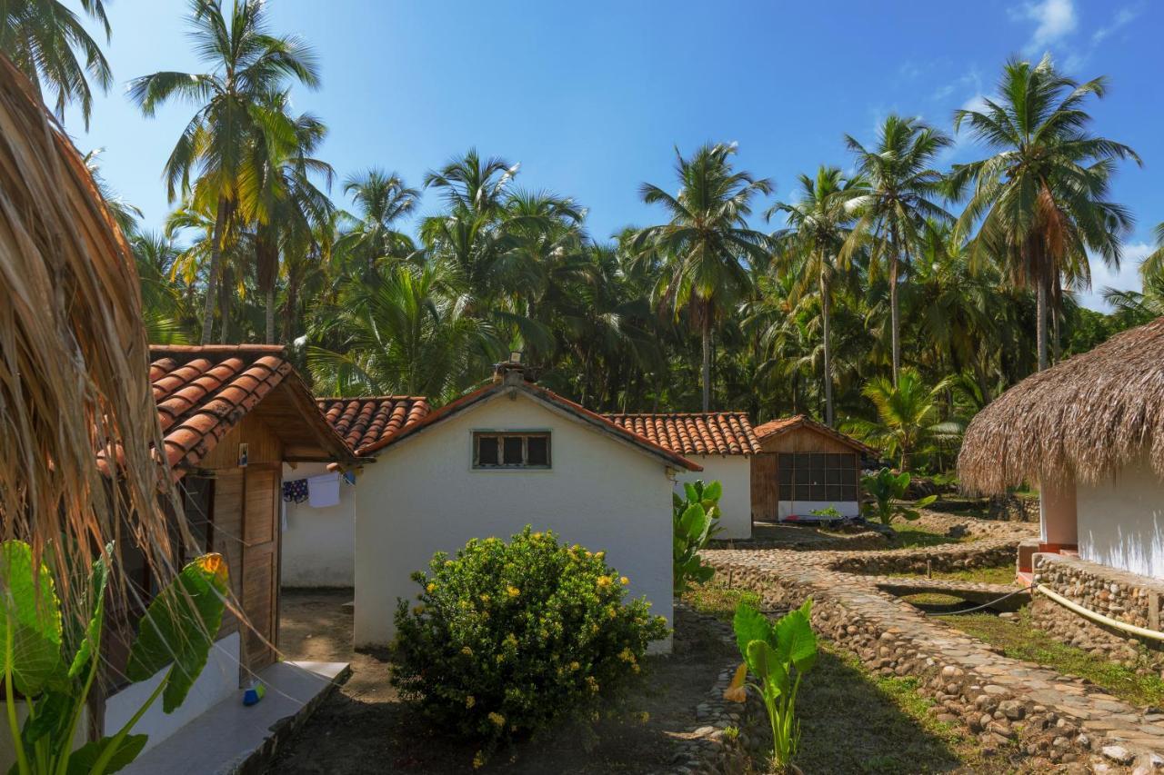 Отель Casa Grande Surf Гуачака Экстерьер фото